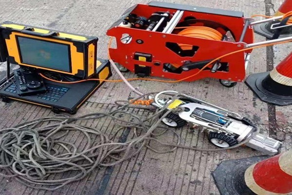 永清CCTV管道检测机器人